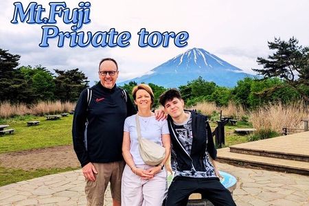 Mt. Fuji Private Tour w/ local English speaking guide & activity