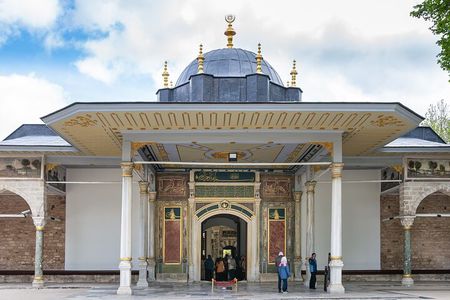 Istanbul: Private Tour Topkapi Palace and Harem