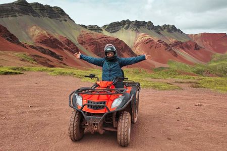 DE de Cusco : Colorful Mountain Quads + Red Valley