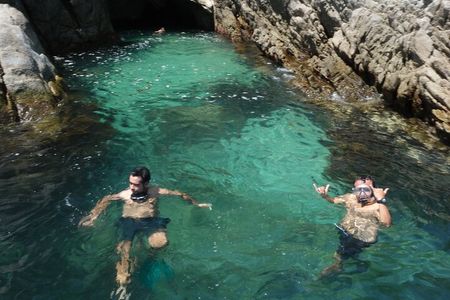 Snorkeling adventure EN Playas Escondidas