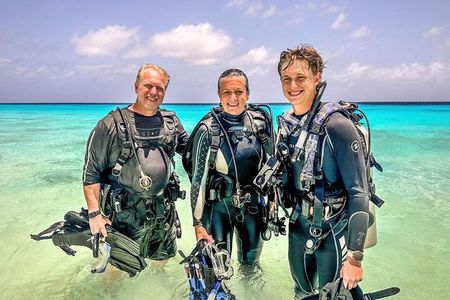 Exclusive Concierge Shore Dive – Small Group Adventure (2+Divers)