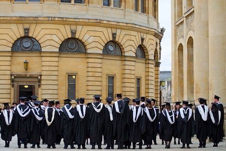  Oxford : Enter Oxford University Colleges