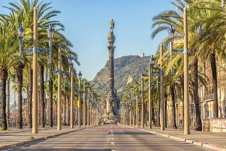 Columbus Monument Access With Barcelona Seaside Guided Tour