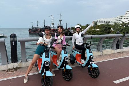 Electric Moped Tour of Cancun