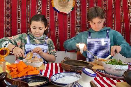 Tagine or Couscous Cooking Class Rooftop View and Market visit
