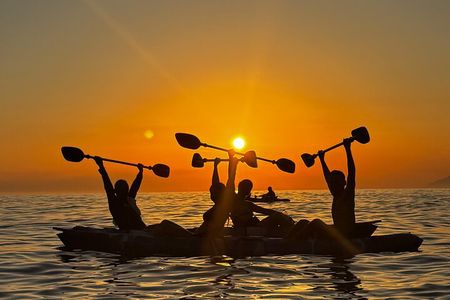 Sunset kayak/Sup tour - Lukova caves and Secret beaches