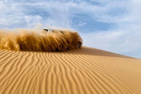 Abu Dhabi Private Morning Desert Safari with Sandboarding