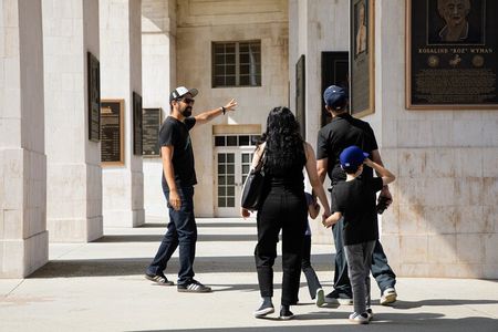 Museum Row Tour : Space, Dinosaurs & Sports at Exposition Park