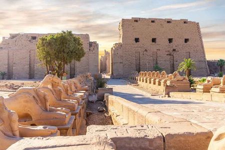 2 days Luxor tour to the east and west banks