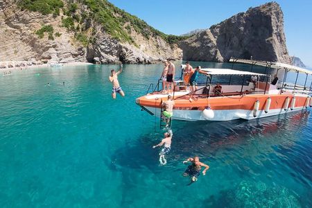 Boat Tour in Montenegro