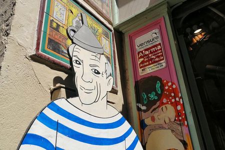 Picasso Museum and Walking Tour Plus Optional Wine & Food Tasting