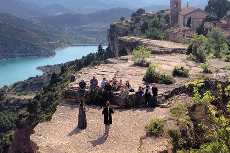 Tour Siurana village medieval with hotel pickup 