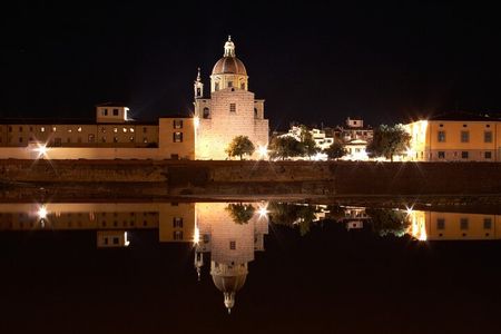 Florence Ghost & Crime Tour: Legends Murders with Tastings & Wine