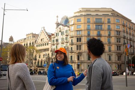 Barcelona Architecture Walking Tour With Casa Batlló Upgrade