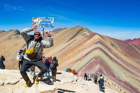 Mountain of Colors – Guide, transportation and lunch included