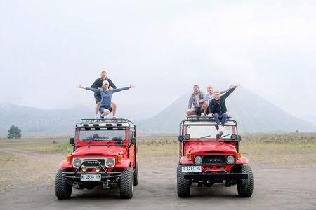 Mount Bromo & Ijen & Madakaripura Waterfall Tour (3D2N) 