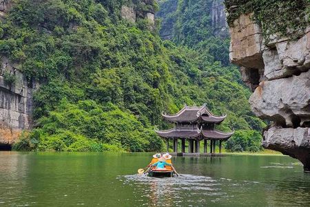 1 Day Luxury Ninh Binh Tour Bai Dinh and Trang An Boat Trip