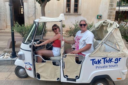 45-Minutes Malia and Stalis Tuk Tuk Tour
