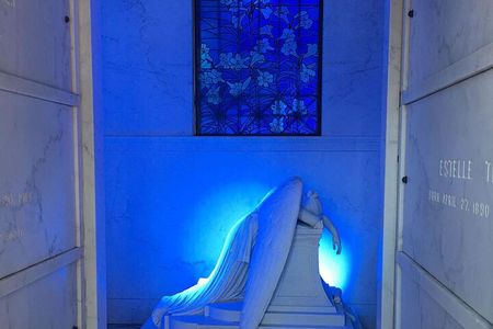 NOLA's METAIRIE CEMETERY WALKING TOUR