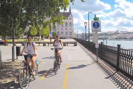 Budapest to Szentendre bike & boat tour
