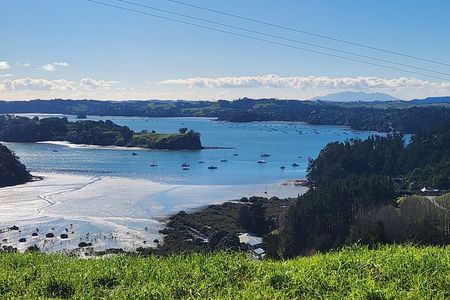 Auckland Private Custom Journeys in Luxury