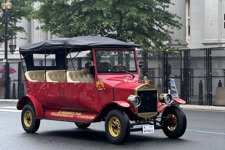 Washington DC Sightseeing Tour by Electric cart or Vintage Car 