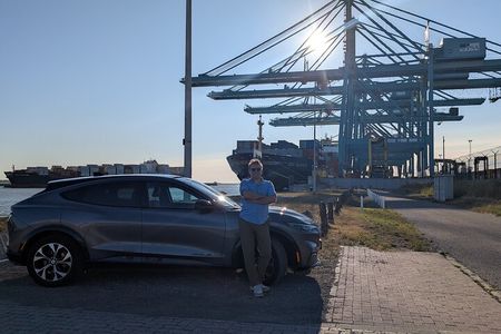 Expertly guided Antwerp Port Tour, (VIP-) car or minivan included