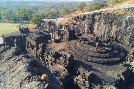 Aurangabad to Vadodara: Explore the Man-made Wonder of India
