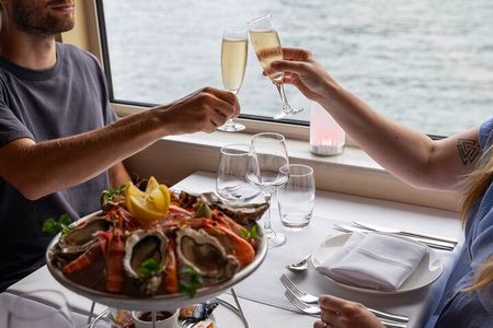 Paris Prestige Lunch Seine River Cruise by Eiffel Croisieres
