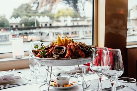 Lunch Cruise Check-out from the Eiffel Tower