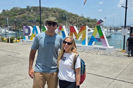 Private Layover Panama Canal & City Tour