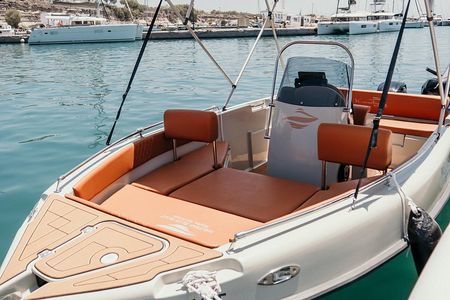Santorini License Free Luxury Boat Rental