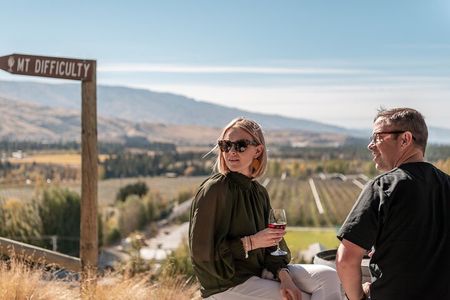 Private Queenstown Wine Tour All-Inclusive Tour