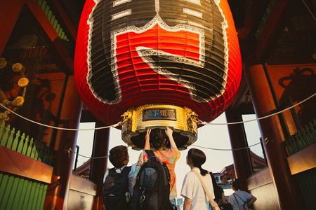 Tokyo: Asakusa Sensoji Temple Historical Walking Tour