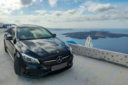 Santorini: Hire private car & driver (Hourly Service)