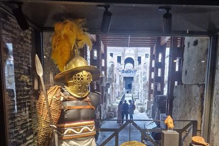 Rome : Colosseum Underground and Arena Tour ( MAX 6 people)
