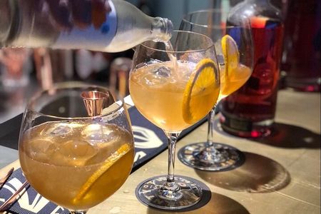 Noosa Hinterland Drinks Tour - distillery, winery and brewery 