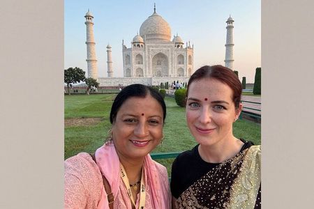 Women Special Same Day Taj Mahal Agra Tour with Female Companion