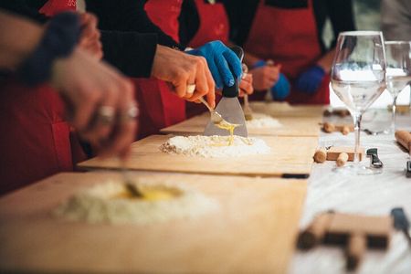 Authentic Italian Pasta Making Class in Rome
