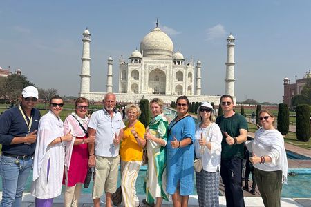 Taj Mahal Train Tour from Delhi 