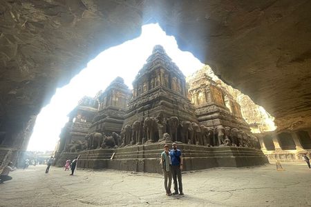Ellora Caves & Daulatabad Fort Day Trip From Aurangabad