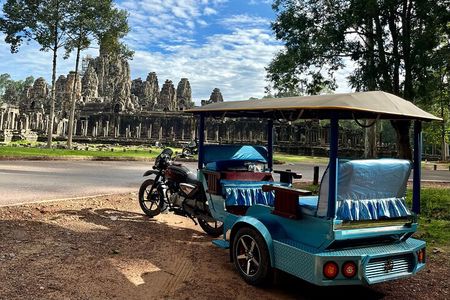 Angkor Wat 1-Day Exploration by Tuk Tuk with Qualified Tour Guide