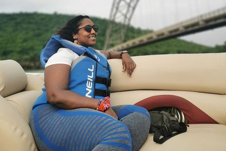 Full-Day Accra Safari & Boat Cruise Day Tour with Guide