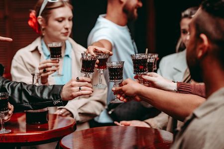 Krakow : Tipsy bar tour with 1 H open bar & karaoke 7:30 PM