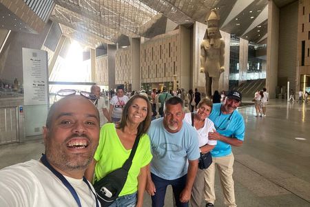 Private Tour to GEM and Pyramids from Portsaid port