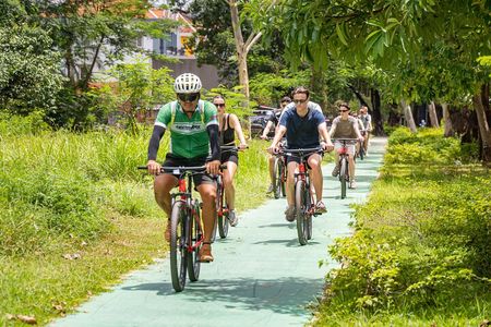 Siem Reap Morning City Bike Tour