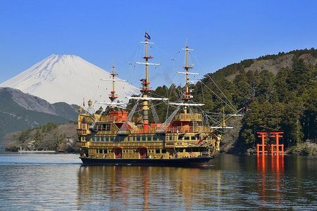 Tokyo: Mount Fuji, Hakone Lake Ashi Cruise and Owakudani Day Tour