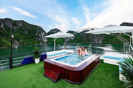 Halong Bay 5 Star Cruises with Buffet, Sunset Party and Jacuzzi