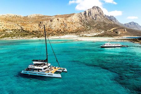 All-inclusive Catamaran Cruise Kissamos to Balos & Gramvousa 