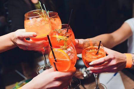Interactive Sangría and Spritz Cocktail Workshop